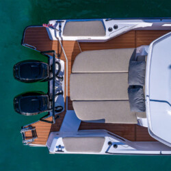 Axopar 37 XC Balboa Miami 10