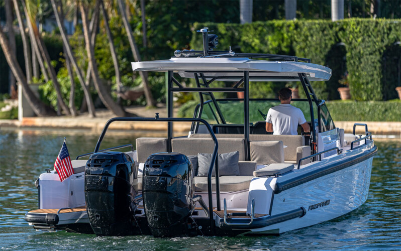 Axopar 37 XC Balboa Miami 13