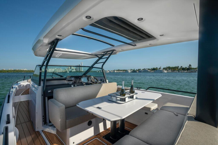 Axopar 37 XC Balboa Miami 21