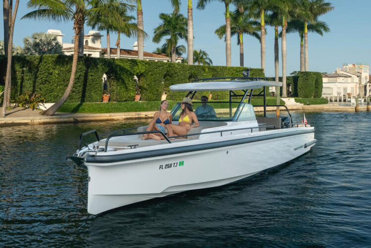 Axopar 37 XC Balboa Miami 25