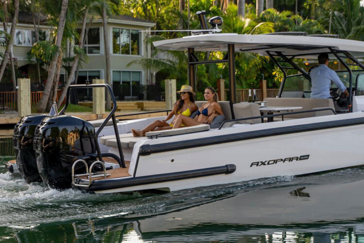 Axopar 37 XC Balboa Miami 26