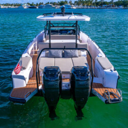 Axopar 37 XC Balboa Miami 8