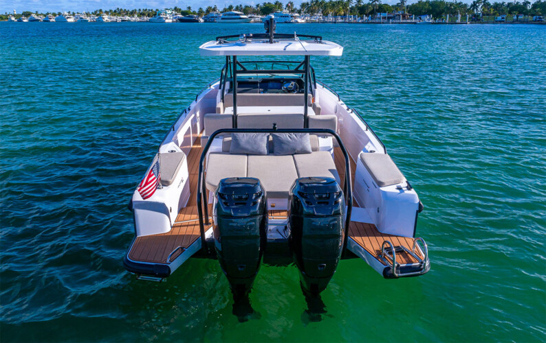 Axopar 37 XC Balboa Miami 8