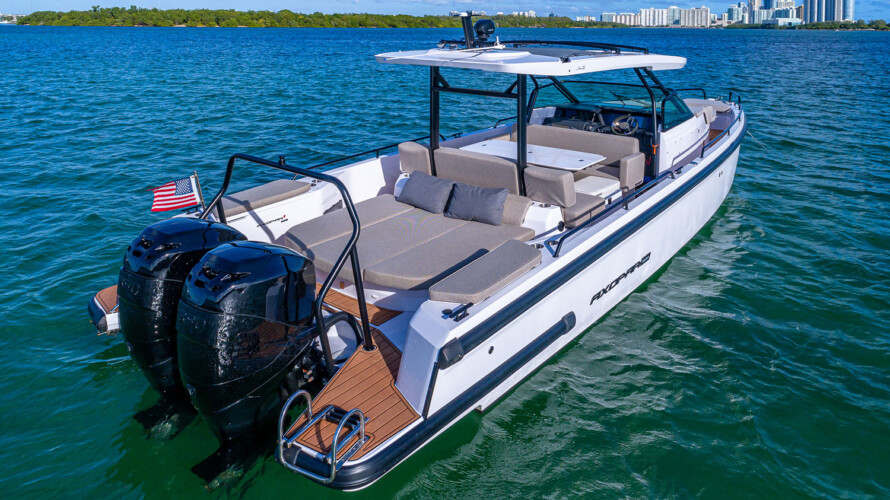 Axopar 37 XC Balboa Miami 9