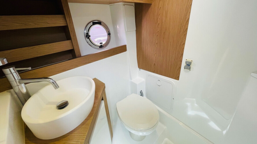 Beneteau Gran Turismo 40 Miami 7