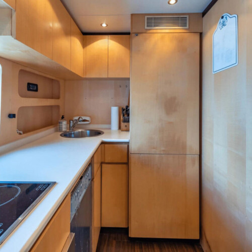 Mangusta 72 M3 Miami 31