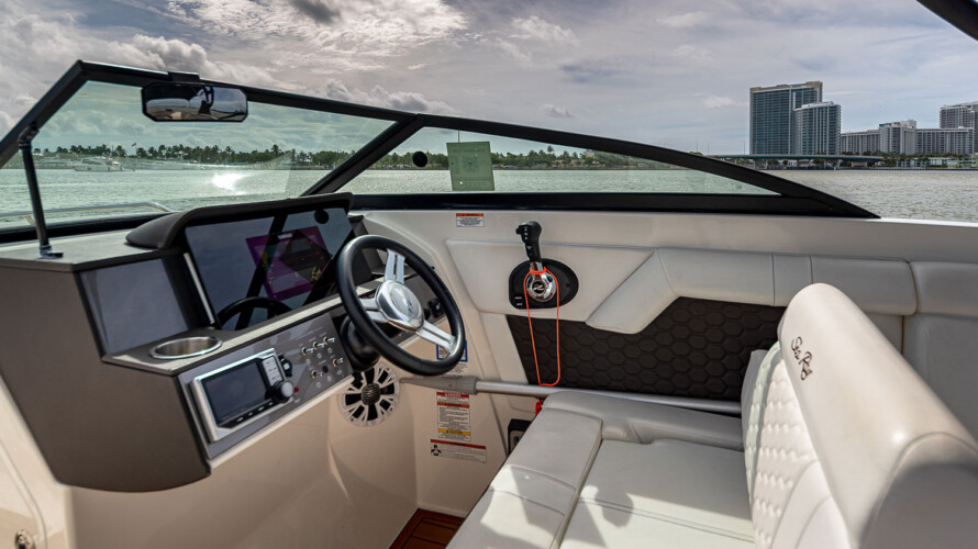 Sea Ray 290 Creed Miami 16