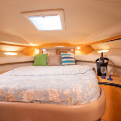 Sea Ray 400 Sundancer Miami 7