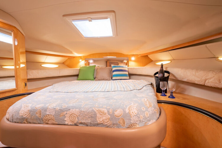 Sea Ray 400 Sundancer Miami 7