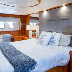 Sunseeker 72 Lion Miami 16