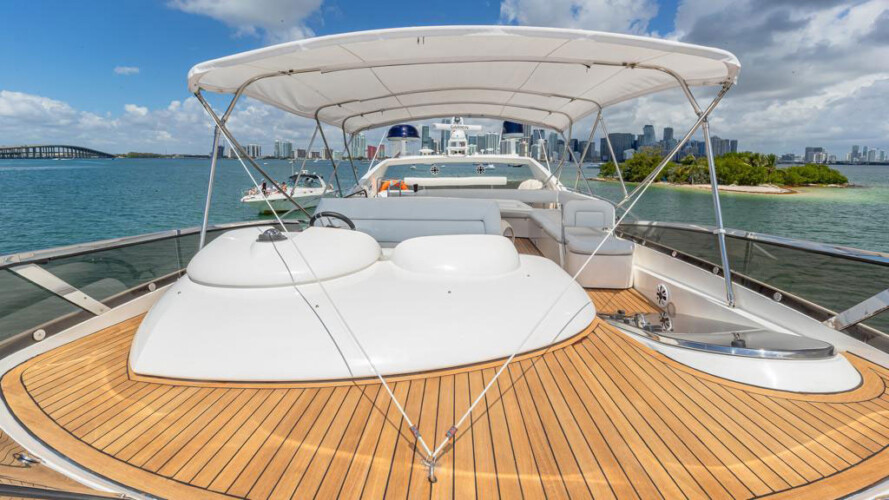 Sunseeker Manhattan 74 Giuli Miami 1
