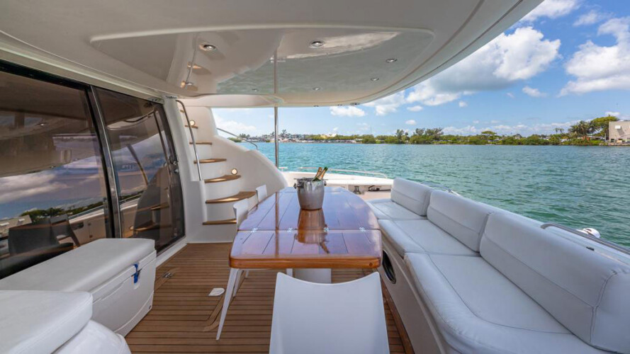 Sunseeker Manhattan 74 Giuli Miami 17