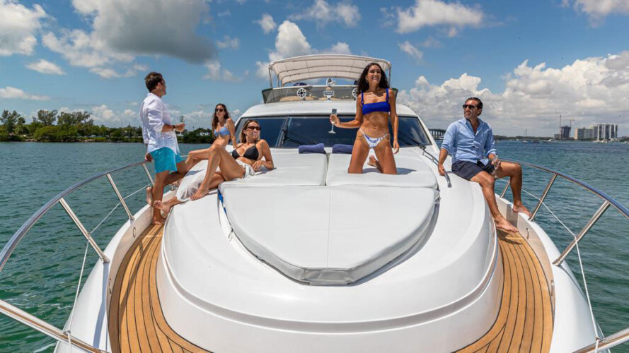Sunseeker Manhattan 74 Giuli Miami 24