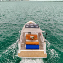 yacht Fjord 40 Miami 12
