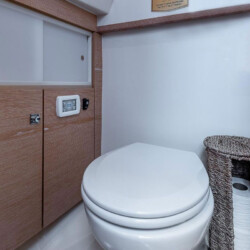 yacht Fjord 40 Miami 15