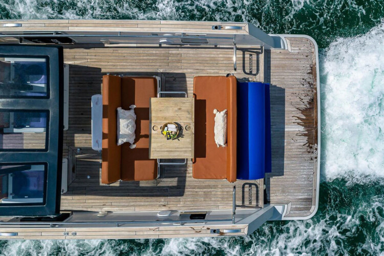 yacht Fjord 40 Miami 17